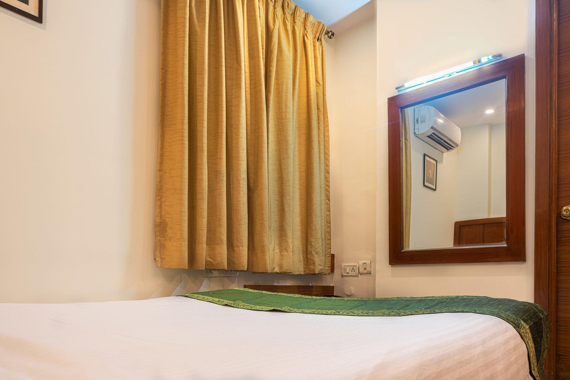 Treebo Trend Grand Plaza Nampally Hyderabad Exteriör bild